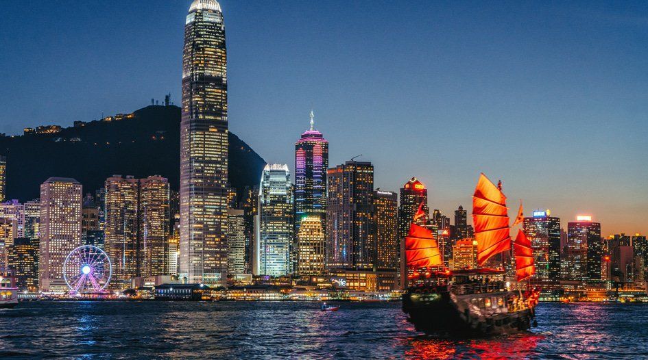 Hong Kong lawyers defend privacy commissioner