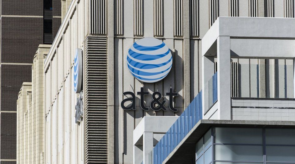 AT&amp;T sued over geolocation data sharing