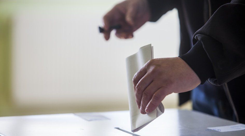 Pressure mounts on Canada to extend privacy rules to political parties