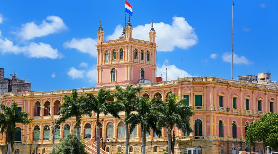 Paraguay makes sovereign issuance and "switch" tender offer