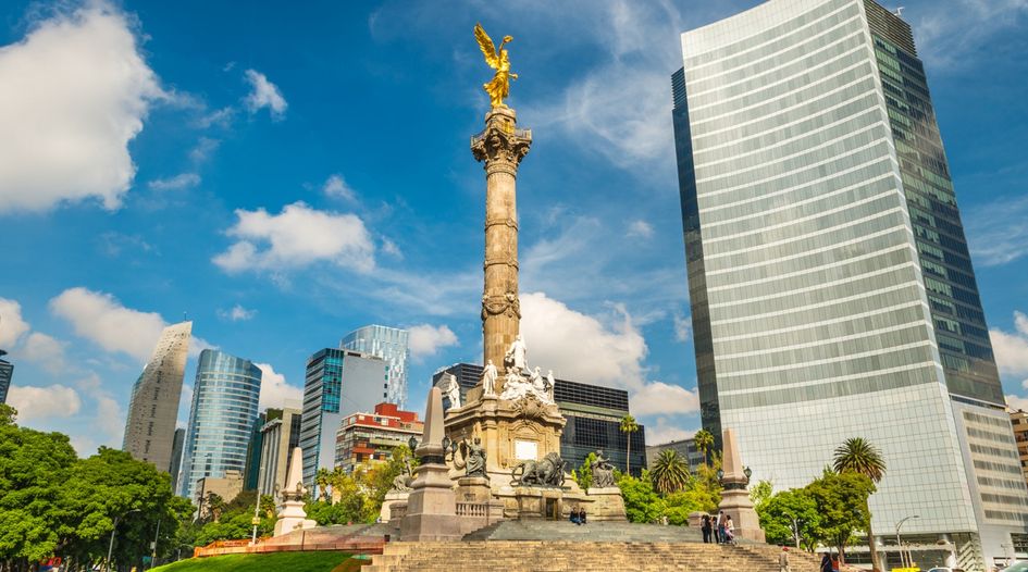Mexico makes euro-denominated sovereign offering