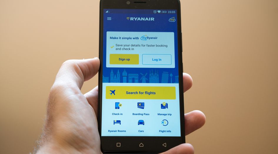 Ryanair scraping case against Booking.com survives