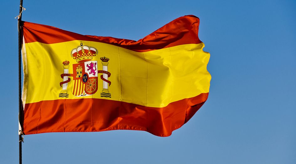 US judge grants anti-suit injunctions against Spain