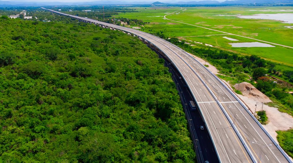 Uruguayan motorway project gets funds thanks to Guyer &amp; Regules