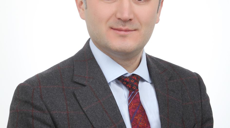 Dentons hires former Lukoil lawyer in Uzbekistan