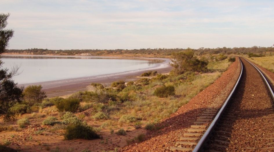 Australia investigates coal haulage deal