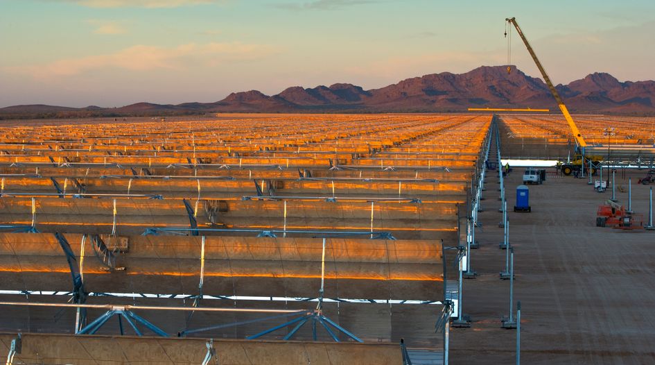 Abengoa to sell stake in Spain solar claim