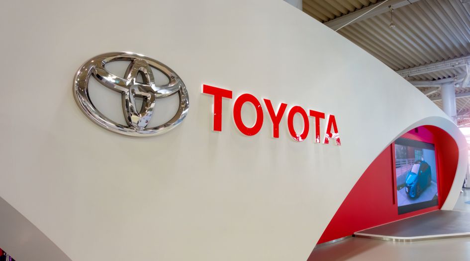 Toyota taking aim at GE hybrid patents as it offers its own for free