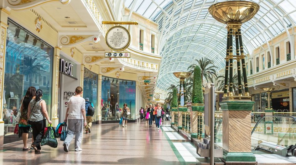 KPMG taps Linklaters as shopping centre owner falls Intu administration