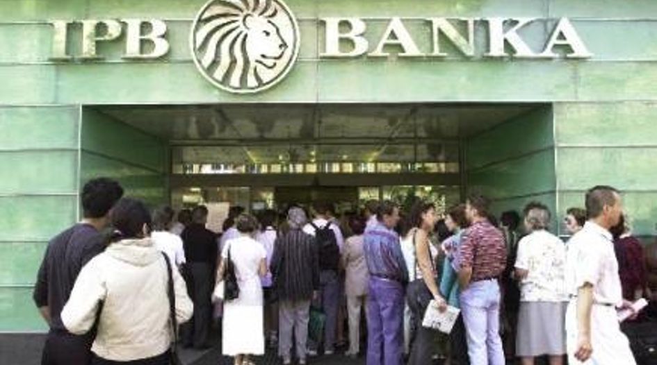 Czech bank wins battle over bailout