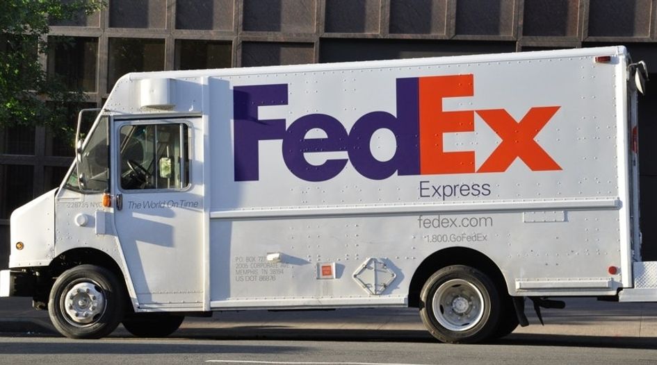 Europe takes hard look at FedEx/TNT tie-up