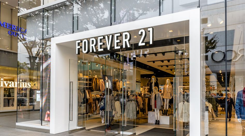 Forever 21 agrees sale