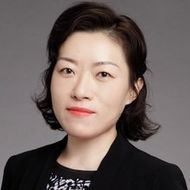 Vivian Cao