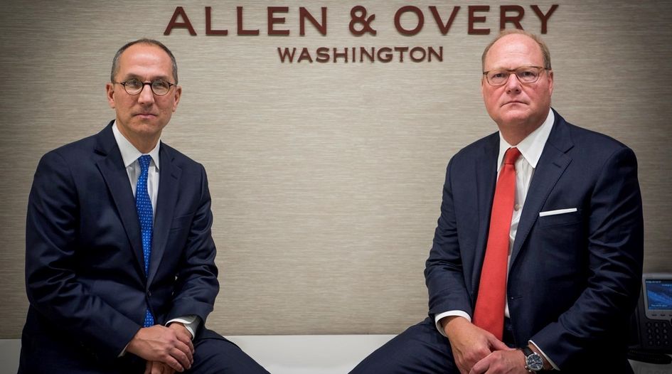 Allen &amp; Overy hires two CFTC enforcement veterans