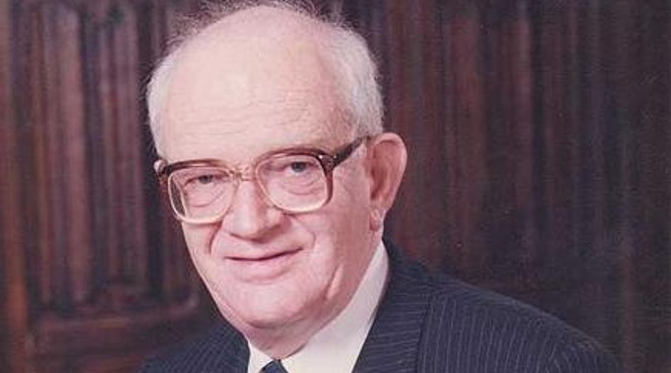 Sir Ian Sinclair QC 1926-2013