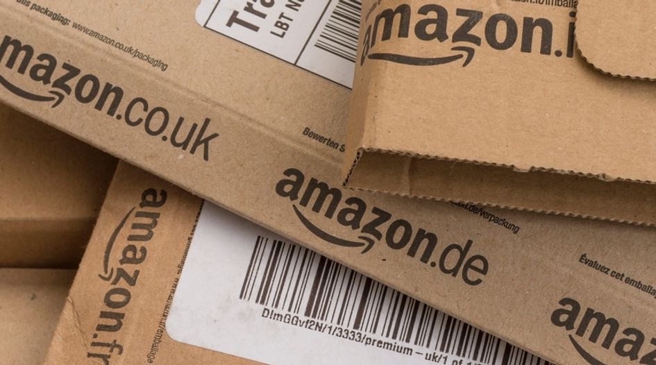 Japan probes Amazon and others over rewards programme