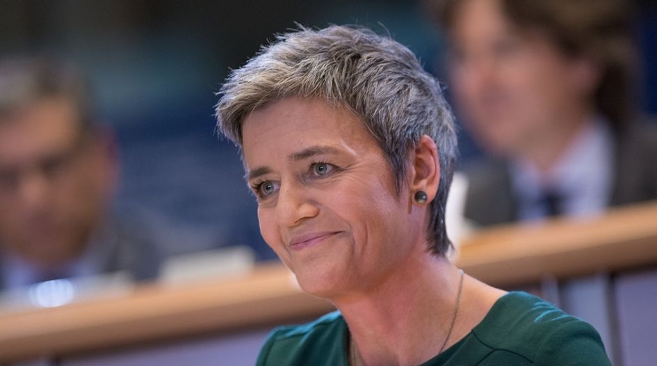 Gig workers should form agreements, says Vestager