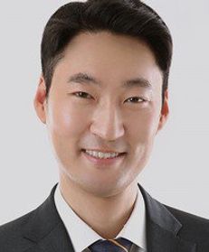 Keewoong Lee