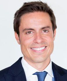 Simón Navarro González