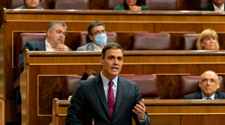 Renewables investors to renounce awards&nbsp;against Spain