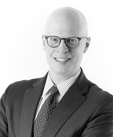 Thomas R Snider