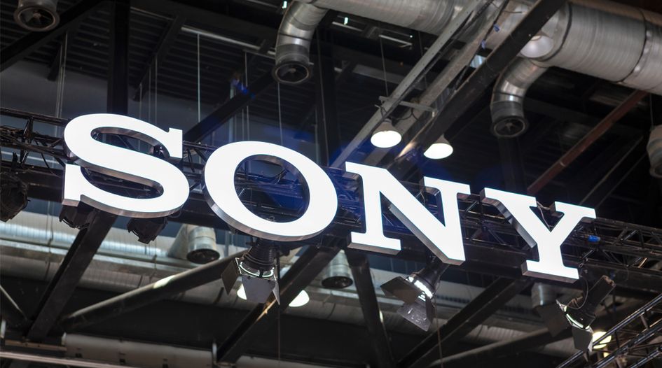 Sony picks up hundreds of chip patents from Intel