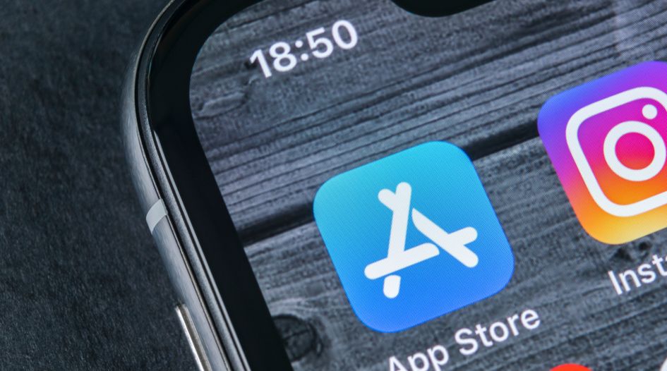 Russia fines Apple €10 million for app store abuse