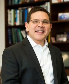 Robert Vigil 