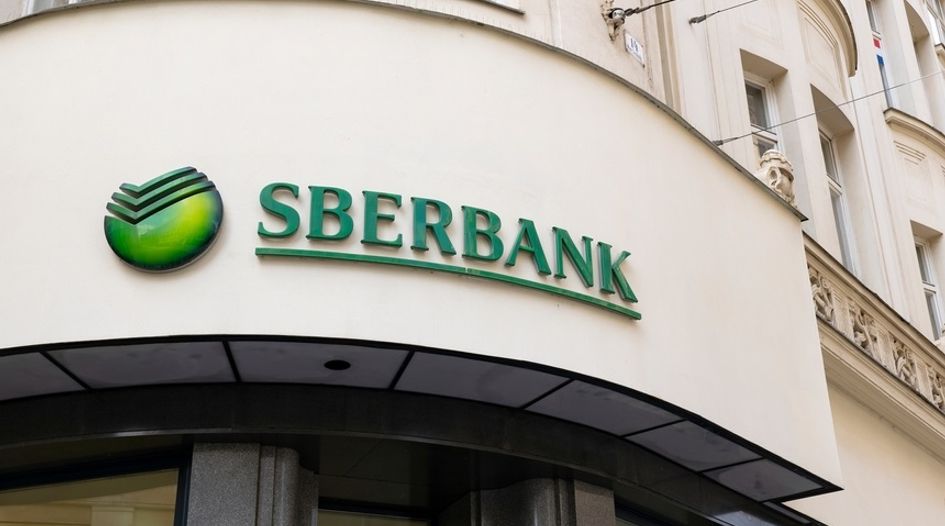 Russian state banks warn of claims against Ukraine