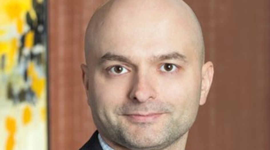Arnold &amp; Porter partner goes solo