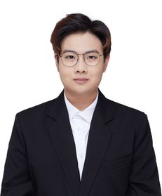 He Junyi