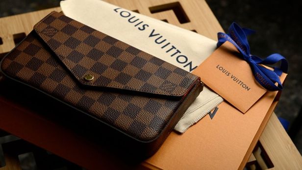 LOUIS VUITTON PARIS - Louis Vuitton Malletier Trademark Registration