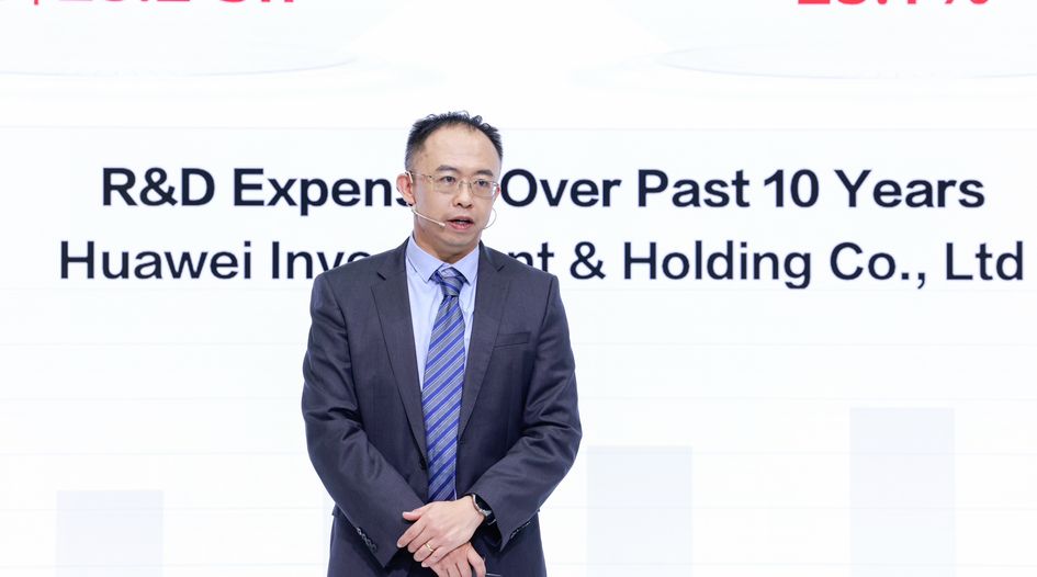 Huawei moves to mirror patent pools by publishing royalty rates for key licensing programmes