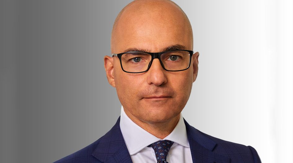 GST partner goes solo
