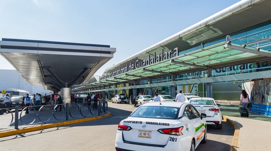 Mexican airport group makes sustainability-linked debt tap - Latin 