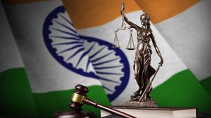 Acts of forgery and fabrication for claiming false prior use are punishable, Delhi High Court holds