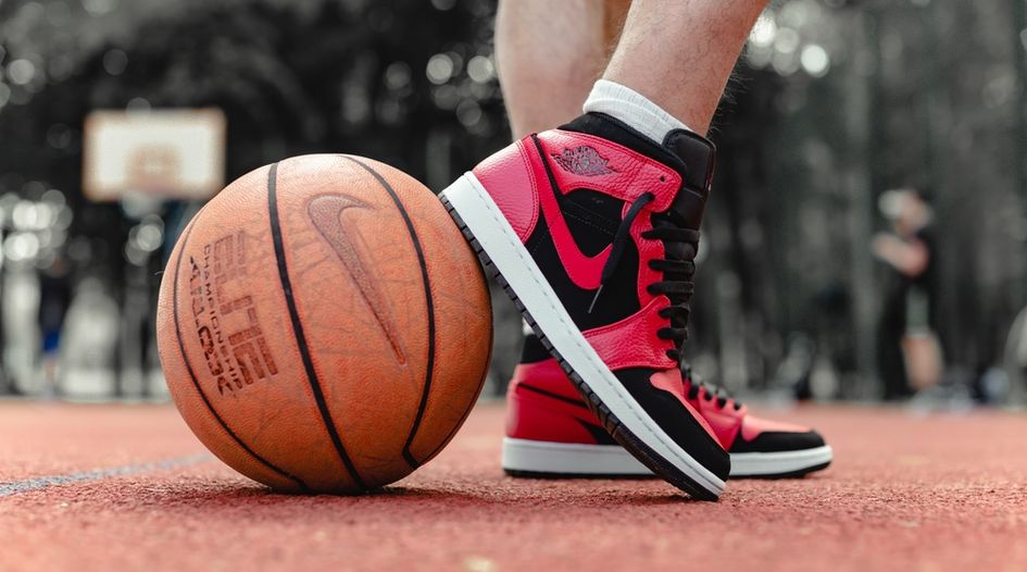 Battle between Nike and Puma over FOOTWARE: General Court issues its decision