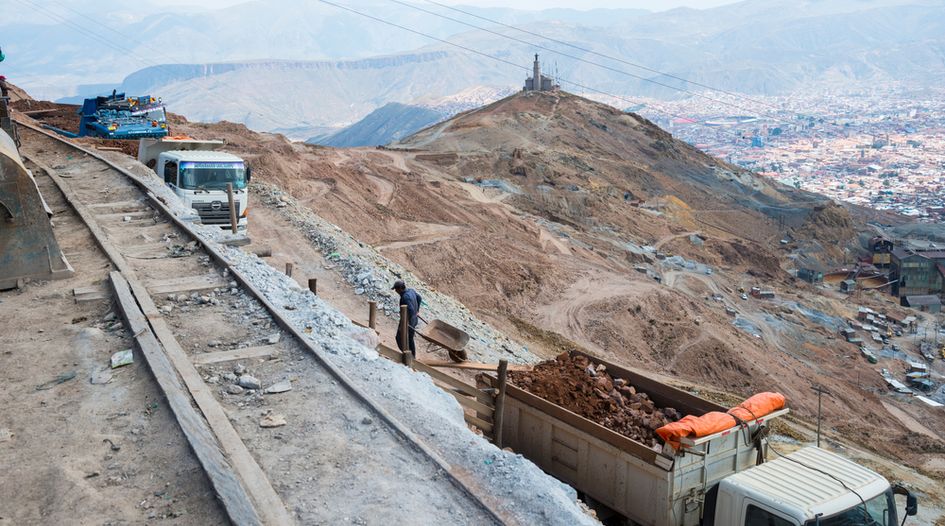 Chinese miner signs US$1.7 billion exploitation contract in Ecuador