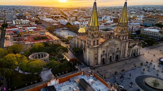 CHEVEZ hires DLA Piper's US-LatAm finance co-head